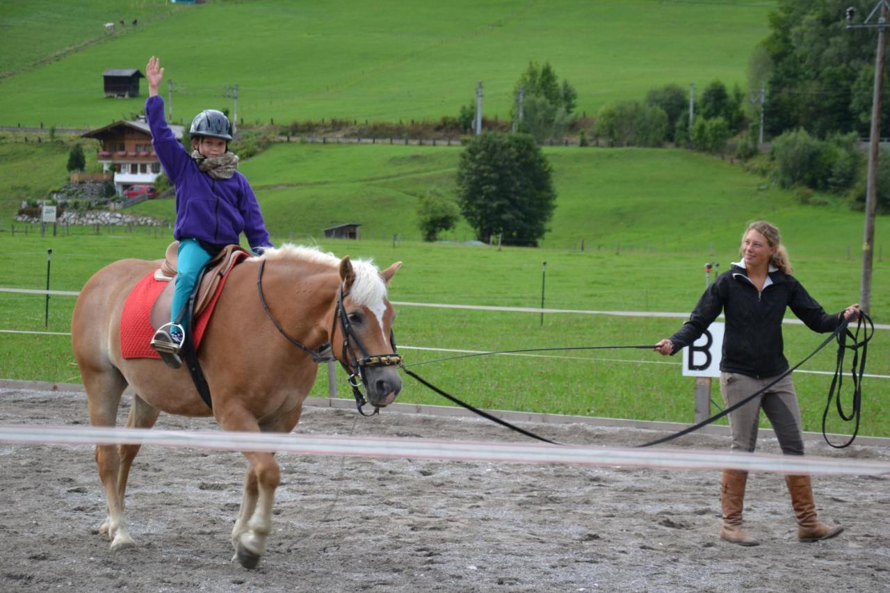 Kleintoedlinggut Villa Leogang Luaran gambar
